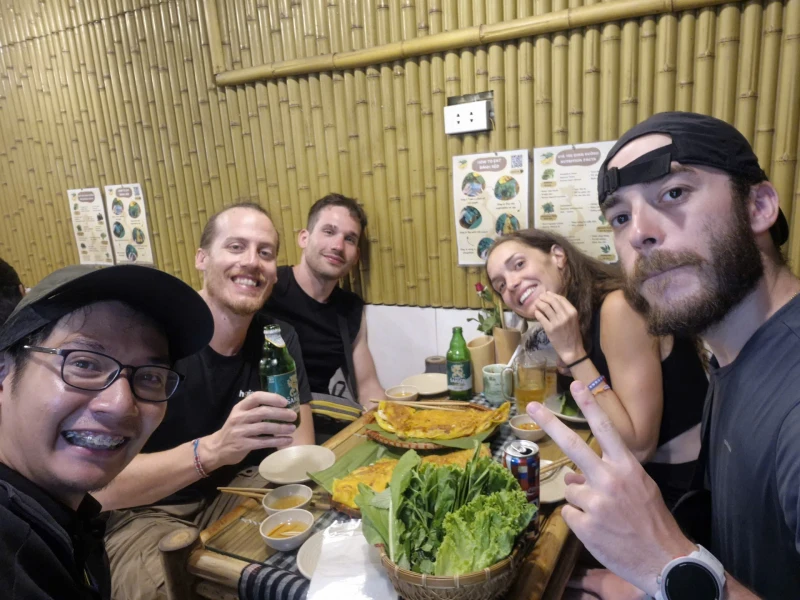 Best Street Food in Hanoi Old Quarter (Local Guide 2026)